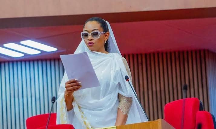 NATASHA VOWS TO RESUME TUESDAY, PETITIONS SENATE