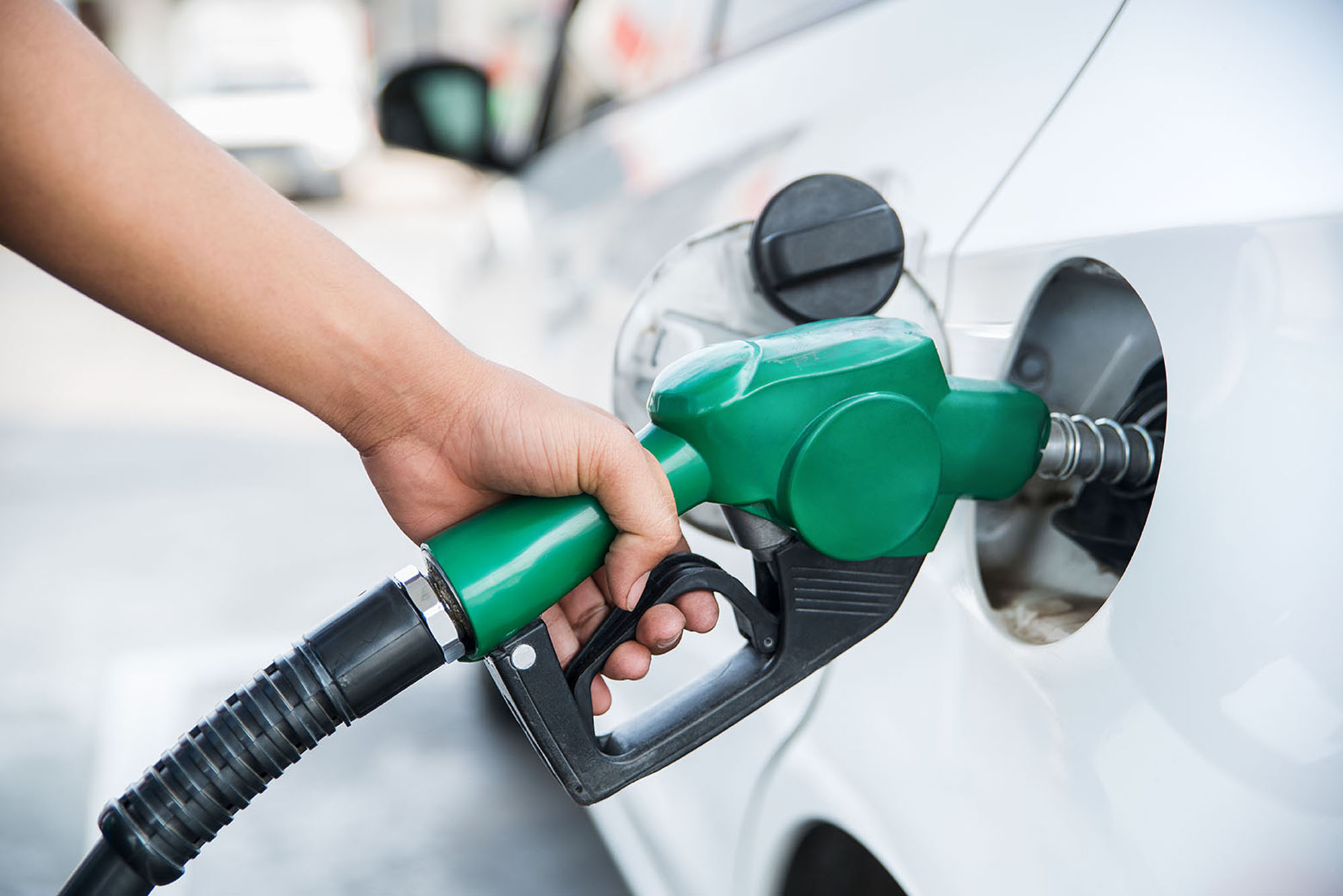 MARKETERS SUPPORT SALE OF REFINERIES, PROJECT LOWER FUEL PRICES
