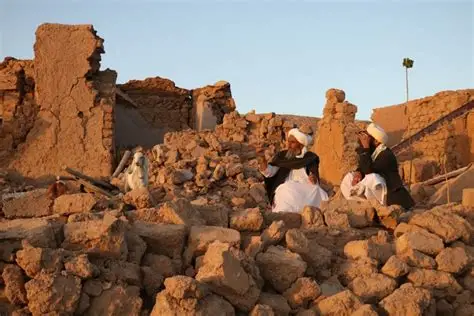 OVER 600 DIES IN AFGHAN EARTHQUAKE