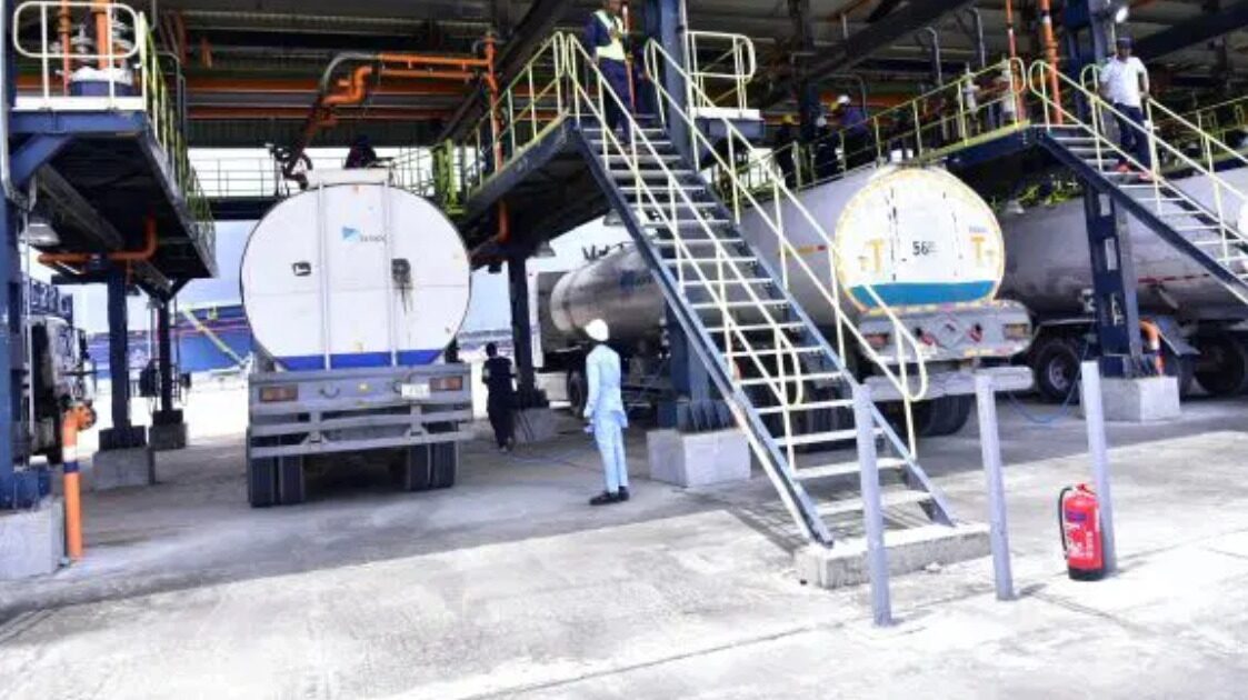 DANGOTE REFINERY SAYS TANKER DRIVERS STRIKE WILL NOT CAUSE FUEL SHORTAGE