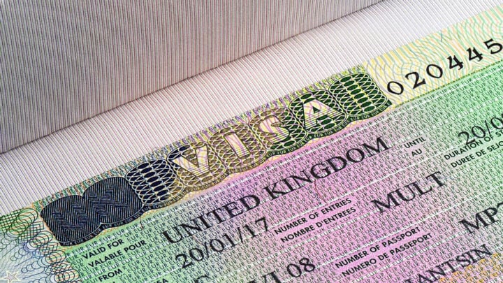 UK WARNS FOREIGN STUDENTS TO LEAVE BEFORE VISA EXPIRES