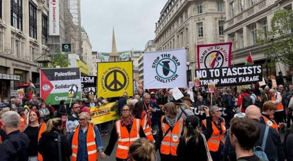 MASSIVE LONDON PROTEST GREETS TRUMP’S UK VISIT  ‎  ‎